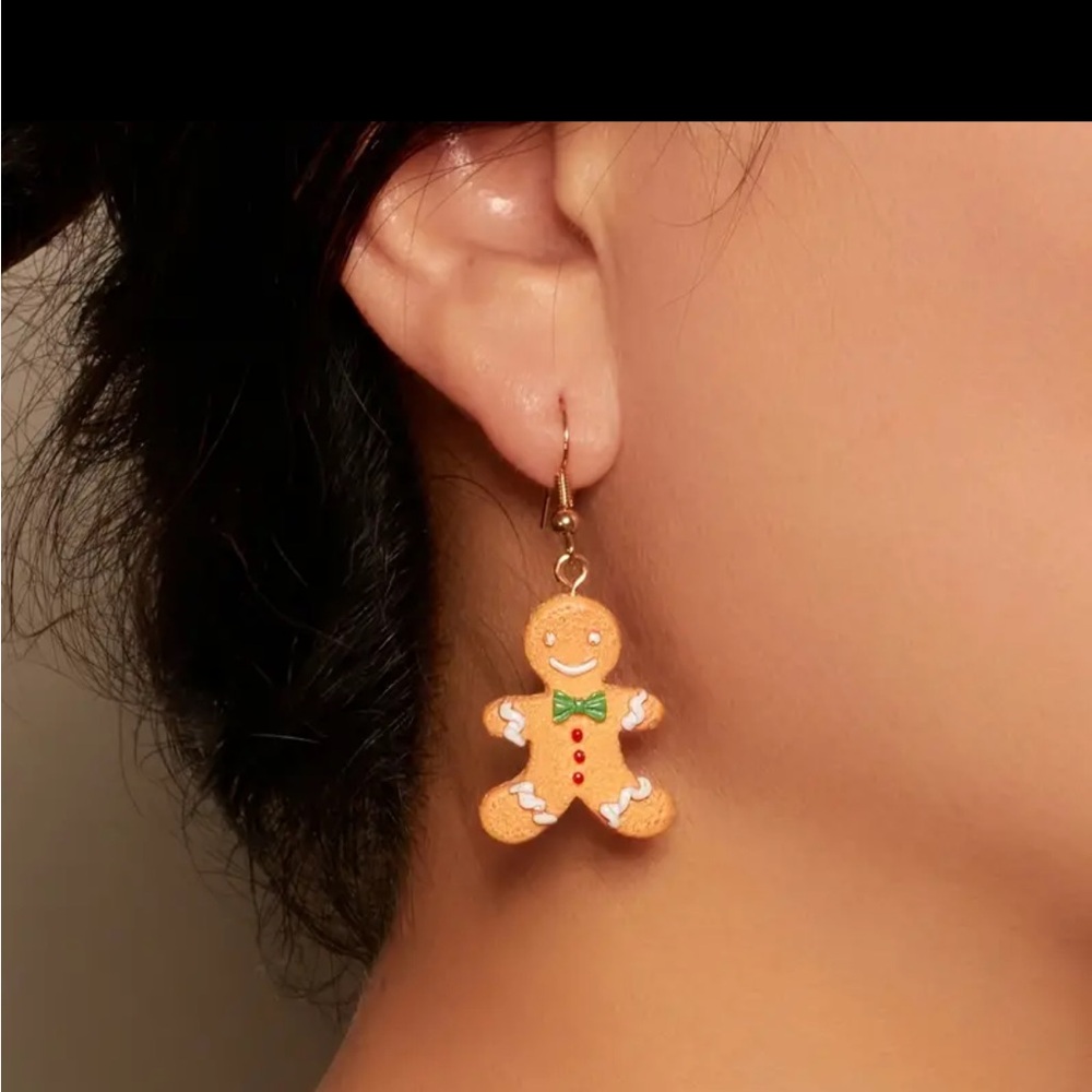 Earrings, NWT, Acrylic Gingerbread Man Dangling Earrings, Lightweight, Cute!